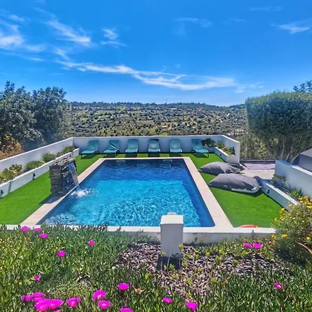 The View House فيلة *